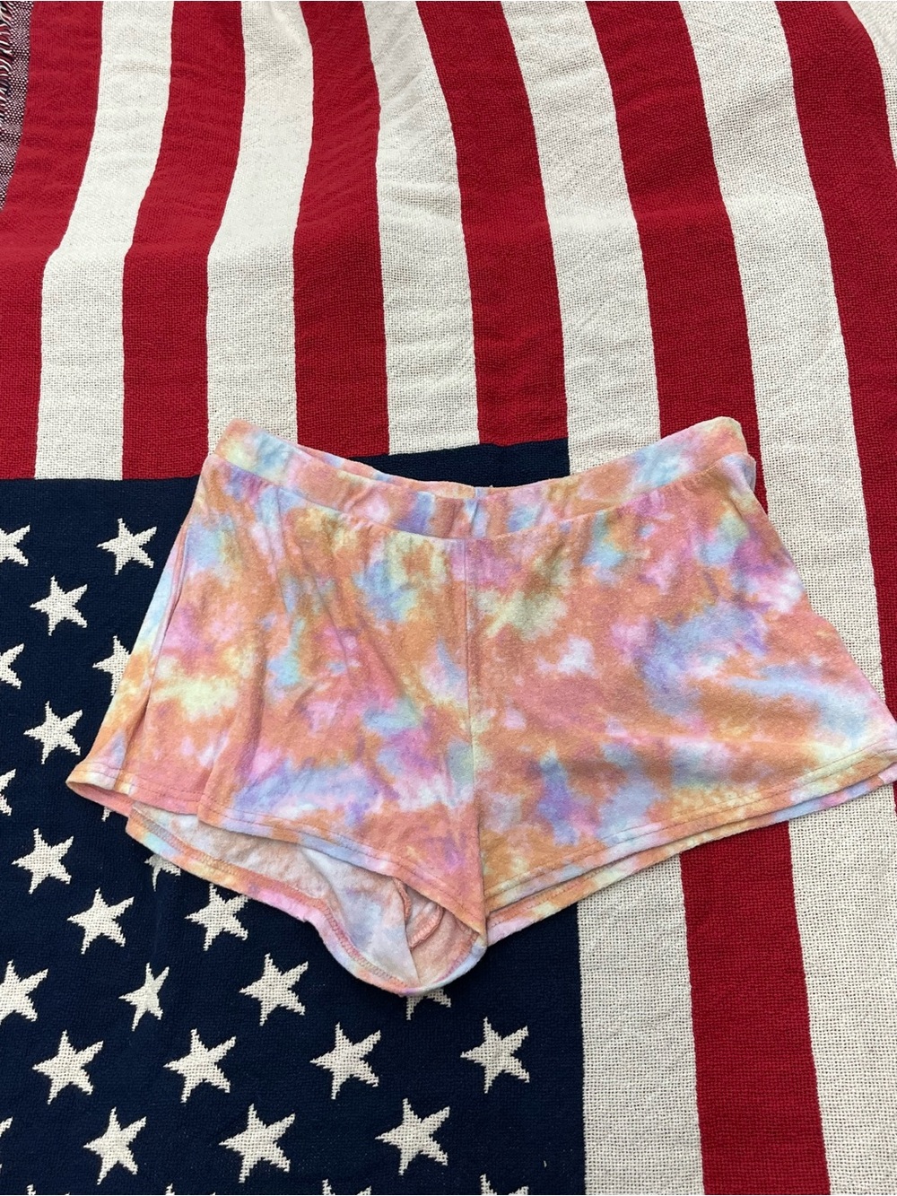 Juicy Couture Pastel Tie-Dye Lounge Shorts - Pink, Blue, Peach Size Large